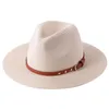 Chapeau large chapeau chapeau chapeau chapeau de femmes pour hommes Summer Straw Protection solaire Femme Vintage Viseur de mode Vintage