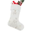 Perles en peluche de Noël chaussettes blanches or argent brodé flocons de neige bas de Noël sac cadeau pendentif arbre