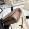 mona_bag 고품질 클래식 어깨 가방 패턴 편지 디자이너 핸드백 여성 가죽 가방 고급 유명한 패션 긴 여성 미니 클러치 지갑 크기 18cm 3colors