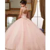 Sukienki imprezowe Pink Prom 2021 Eleganckie z ramion koronkowe haft vestidos de 15 anos quinceanera sukienki wieczorowe 265U