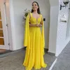 Superbes robes de bal bohème jaunes en mousseline de soie une ligne robes de soirée 2021 avec des appliques de dentelle enveloppantes longueur au sol robe maxi pour femmes 326 326