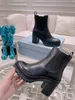 Kadınlar Büyük Ayak Bileği Çizmeler Moda Lace Up Platformu Deri Martin Boot Üst Tasarımcı Bayanlar Mektup Baskı Kış Patik Ayakkabı 199