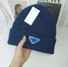 Classico cappello lavorato a maglia di lusso designer di marca Beanie Cap uomo e donna in forma Cappelli Unisex 100% Cashmere lettera per il tempo libero caldo Skull Hat moda all'aperto di alta qualità