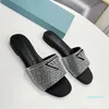 Fashion-P Classe Designer Mulheres Sandálias de Couro Rosquioso Rhinestone Flat Chinelos Scuffs Flips Flops Party Casamento Elegante Senhoras Salto Alto