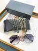 Designs de luxe Femmes Sunglaasses UV400 Chaîne de mode 5221140 Retrovintage Metal Multishaped Small Fullrim Goggles V2040 OCCHIA7109370