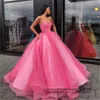 Quinceanera klänningar 2021 Princess Party Prom Formal Sexy Sweetheart Organza Ball Gown Lace Up Vestidos de 15 Anos Q01