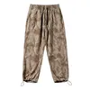 2021 Nya grafiska tryckta byxor Summer Men Camouflage Pants Casual Loose Cargo Pants Men Streetwear Fashion Harajuku Byxor COO G220224