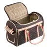 Luxury Pet Carrier Puppy Small Dog Wallet Cat Valise Sling Bag Waterproof Premium PU LEATHER Bärande handväska för utomhusresor W268R