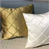 золотые сатиновые подушки