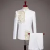 Trajes blancos blancos para hombres al estilo chino bordado dorado blazers traje de anfitrión de baile de graduación equipos cantantes masculinos coro boda ds disfraz 220310