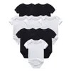3/5/6 / 8pcs solid bomull Unisex född baby flicka kläder bodysuits kortärmad pojke jumpsuit print ropa bebe 210816
