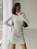 2 Styl Wear Vintage Bow Knik Dzianie Sweter Sukienka Sexy Damska Długie Rękaw Pakiet Hips Bodycon Base Dresses 210429