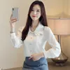 Femmes coréennes Chemises Blouse Chemise blanche pour manches bouffantes Femme Perles Tops Plus Taille Double Collier 210604