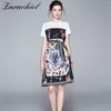 Mode-runway zomer t-shirt jurk vrouwen vintage patroon print korte mouw dames stijlvolle A-lijn mini jurken met riem 210416