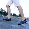 2021 Qualidade superior para mulheres homens esportes correndo sapatos arenoso praia moda preto azul vermelho tênis tênis tamanho 36-46 wy21-1786