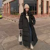 ファッションダウンコットンパッド入りの女性コートパーカスルーズフード付き長い冬のジャケットの女性服