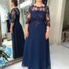 madre azul marino del vestido de novia más tamaño