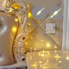Guirlande lumineuse 33 pieds 100 LED guirlande lumineuse décoration de fête télécommande à piles avec 8 modes de scène lumière de Noël pour intérieur extérieur