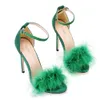 Женщины Летние сандалии Пушистые Peep Toe STilettos Высокие каблуки Меховые Избышки Леди Свадебные Обувь Большой Размер 42
