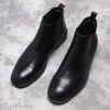 Botas de luxo Mens Ankle Botas de Alta Qualidade Couro Genuíno Pontilhada Slip Slip na Borgonha Black Party Wedding Street Brogue Men Sapatos