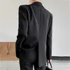 単一の胸の黒いブレザージャケットの女性のスリットビジネスオフィスレディースブレザーコート秋冬のストリートスタイルコート210415