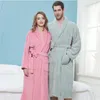 Toalha Mulheres Brancas Homens Penteados Algodão Kimono Roupão Bathrobe Vestido Casal Casal Terry Nightwear Inverno Engrossar Morno Robe Sleepwear