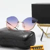 La dernière personnalité lunettes de soleil œil de chat lunettes de créateur de mode net célébrité scène podium grand cadre mode miroir pare-soleil fille cadeau 5 couleurs disponibles