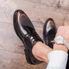 Chaussure pour hommes chaussures de soirée à lacets hommes chaussures Oxford formelles élégantes en cuir verni noir robe de mariée chaussures homme chaussures