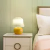 Französische cremefarbene Tischlampe mittelalterliche glasierte Nachttischlampen Wohnzimmer nordische dekorative Pilztische Lichter für Schlafzimmer Luminaria