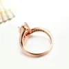 Anéis de casamento Twisted Design Twisted Cubic Zirconia Deding Ring For Women Rose Gold Color Austrian Austrian Crystal Brand Jeia Anel Aneis