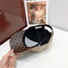 Fritid lager läder boll kepsar män kvinnor justerbar snapback metall brev designer baseball cap unisex sun hatt