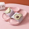 Pantofole Sandali casual estivi da donna Scivoli da spiaggia Frutti di cartone animato Avocado Infradito Antiscivolo Suola morbida Scarpe da coppia da bagno