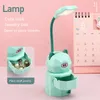 Night Light Cartoon 8 LED Luci da lettura Luce diurna alimentata tramite USB Flessibile con portagioie Lampada da tavolo da scrivania per bambini e studenti