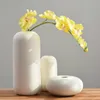 Nordic Classic White Art Ceramic Flower Vase Matsal Creative Decoration Porcelain Vases 210409