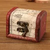 Vintage Pudełko Biżuteria Mini World World Map Wzór Metalowy Kontener Organizator Przechowywania Case Handmade Treasure Chest Drewniane Małe pudełka RRE10949