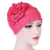 Mode blomma muslim hijab kepsar solid arabiska wrap head inre hijabs bomull pärlor turban bonnet för kvinnor islamisk underscarf cap