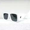 Designerskie okulary przeciwsłoneczne anty-ultrafioletowe modne i hojne pełne ramki duże zauszniki wysokiej jakości klasyczne okulary przeciwsłoneczne W40018U losowe pudełko