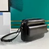 Torebki designerskie Mężczyźni Cross Body Balck Messager Torba Top 7a Wysokiej jakości prawdziwa skórzana oskórka na ramię Crossbody Torebka luksusowe torby z kodem daty