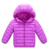 Зимний свет детская куртка деть детская одежда для мальчика девочка Сплошная Цвет теплый 90% белая утка куртка 1-14 лет осень