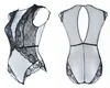 Französische Marke Sexy transparenter Frauenoverall schwarzer Bodysuit weiblicher aushöhlender Spitzengaze ultradünner Playsuit-Tropfenverschiffen 210401