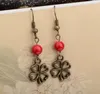 Ripristino di foglie di rosa rossa Fiore Ciondola gioielli orecchini gioielli cinabro orecchini femminili ornamento