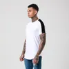 Muscleguys Brand Fashion T-shirt à manches courtes Hommes Solide Patchwork Coton T-shirts Vêtements masculins Fitness Tshirt Slim Fit Tee Shirt 210421