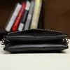 Luxurys Designers Bags PU Leather Korean Bag Women Envelopeハンドバッグブラックスクエアバッグファッションクロスボディハンドバッグシングルショルダーメッセンジャーパックサイズ2