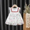 vestido de renda branco infantil