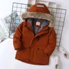 ウィンターボーイズプラスベルベット厚いソリッドカラーコットンパッド入りジャケット、子供用フード付き暖かいパッド入りファッションNE 211203