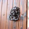 2 peças de ferro fundido porta decorativa aldrava leão estilo antigo doorknocker rústica com alça casa fazenda loja porta decoração animal ornamentado parede marrom