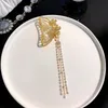 Hårklipp Barrettes Pearl Tassel Flower Catch Female Ins Plate Huvudbonad Tillbehör Krabba för band Kvinnor Bröllop Band Hoop Tie