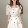 Moda Hollow Out White Lace Party Dress Kobiety Floral Haft Eleganckie Chic Letnie Vestidos 210520