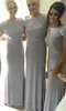 Long Grey Bridesmaid Dresses Cap Hylsa pärlor i midjan golvlängd mantel flickor festklänningar bröllop gästklänning anpassad storlek