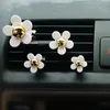 Car Air Freshener 4 Pcs Vent Decorations Little Daisy Flowers Fragrance Holder Auto Interior Decoration